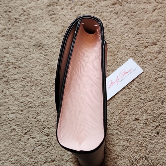 Marilyn Monroe Clutch - Picture 4 of 6